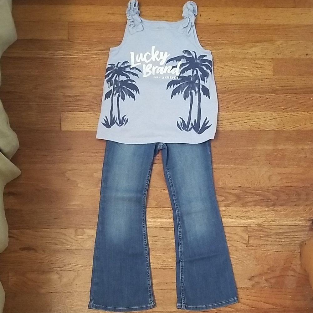 NWOT Girls Size 6/7 Outfit
